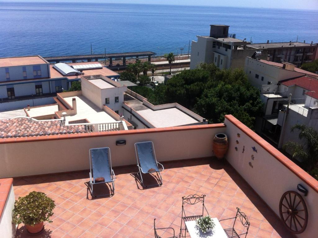 Hotel Terrazze Sul Mare Melito Di Porto Salvo Exterior foto